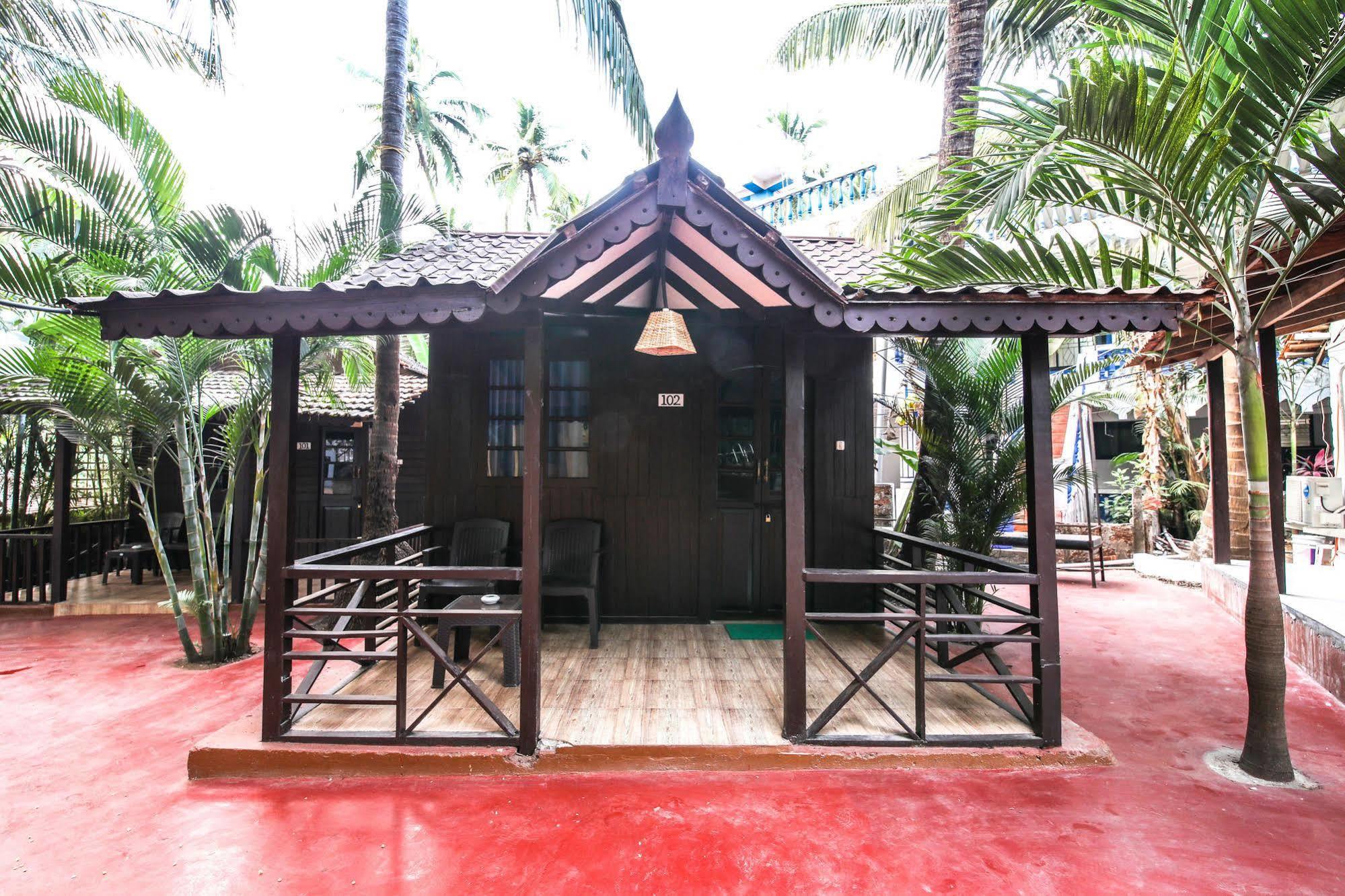 Treebo Trend Ashwem Beach Resort Goa Mandrem Eksteriør billede