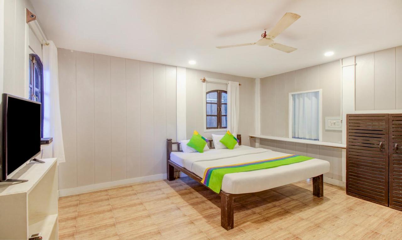 Treebo Trend Ashwem Beach Resort Goa Mandrem Eksteriør billede