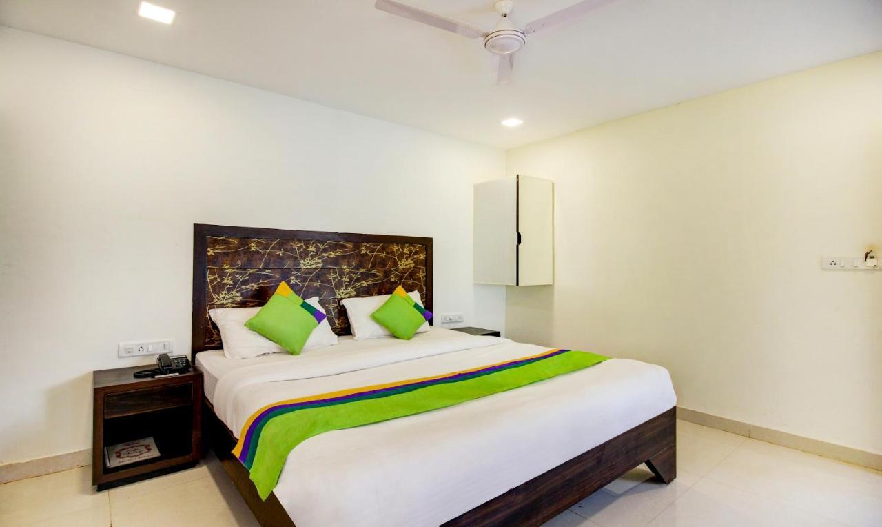 Treebo Trend Ashwem Beach Resort Goa Mandrem Eksteriør billede