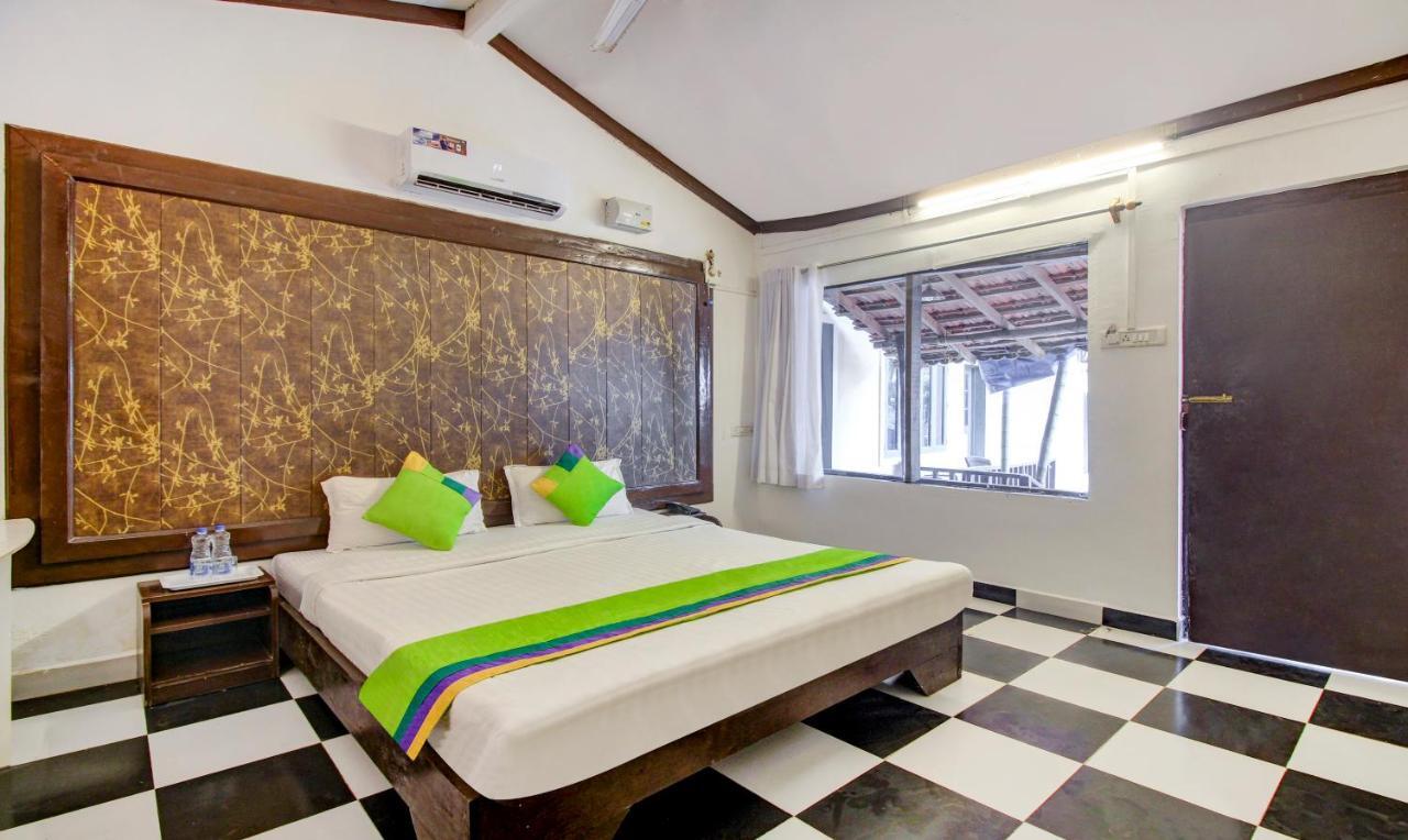 Treebo Trend Ashwem Beach Resort Goa Mandrem Eksteriør billede